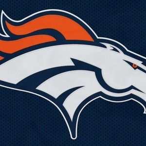 Meet your Posher, Whup